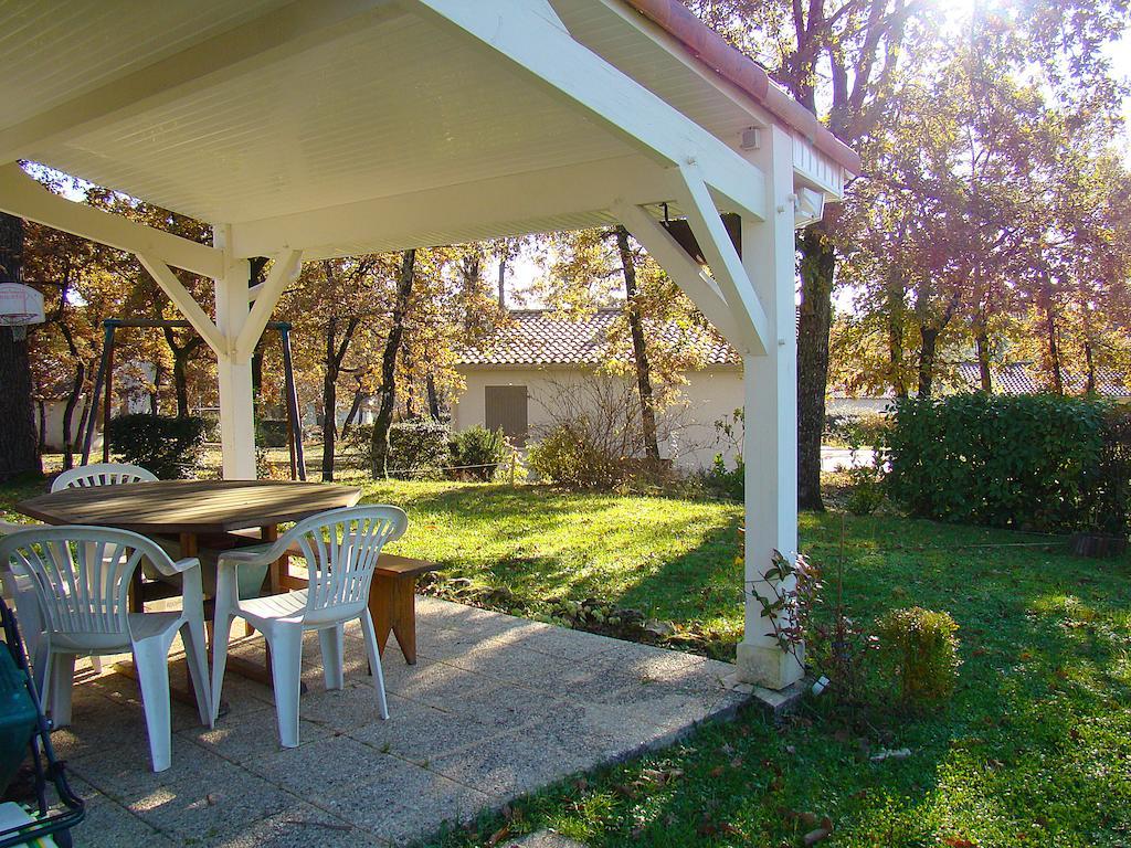 Etang Vallier Resort Brossac Δωμάτιο φωτογραφία